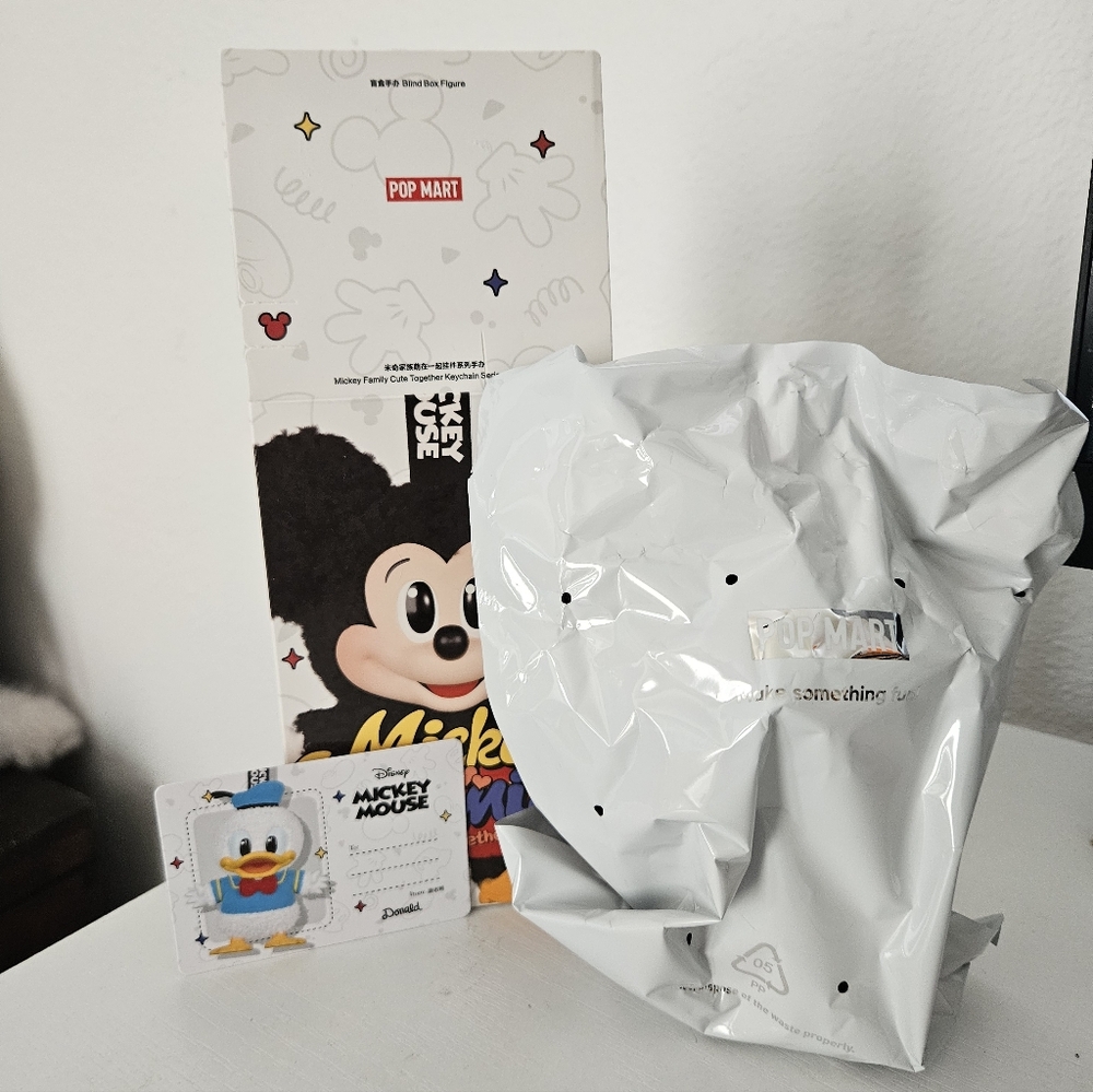 Disney Mickey Family Keychain By Pop Mart - Donald Duck